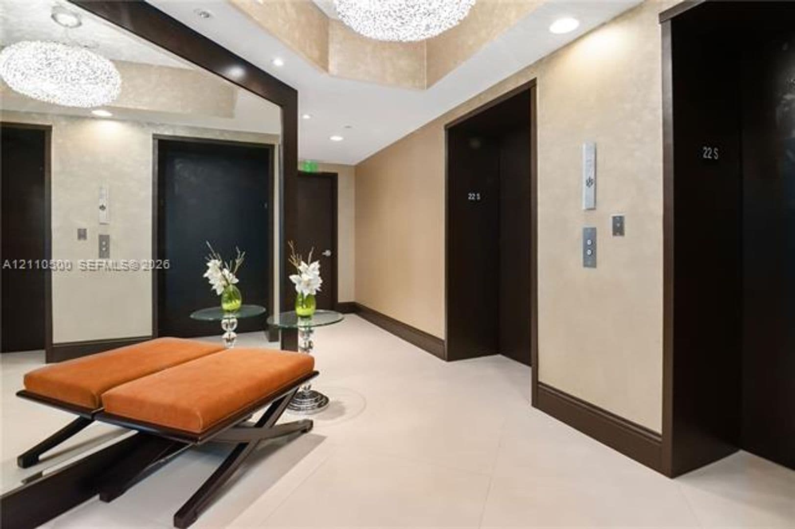 Hollywood Condo: 2711 S Ocean Dr cu-2205