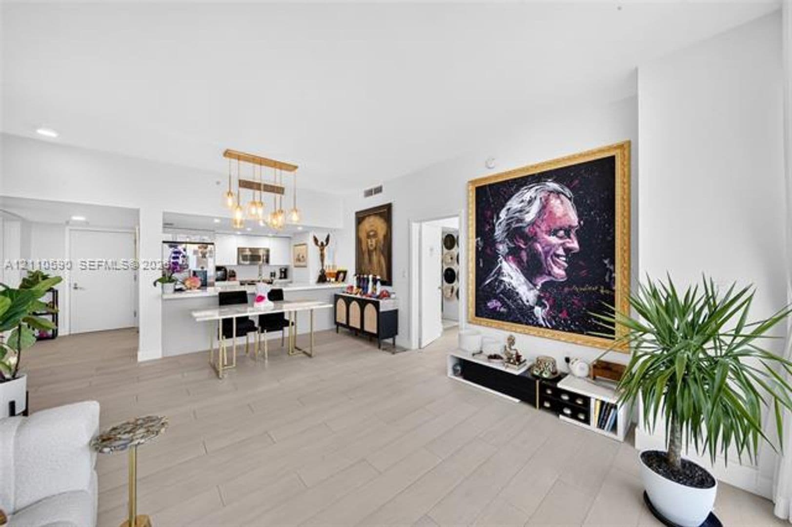 Miami Condo: 1800 N Bayshore Dr cu-809