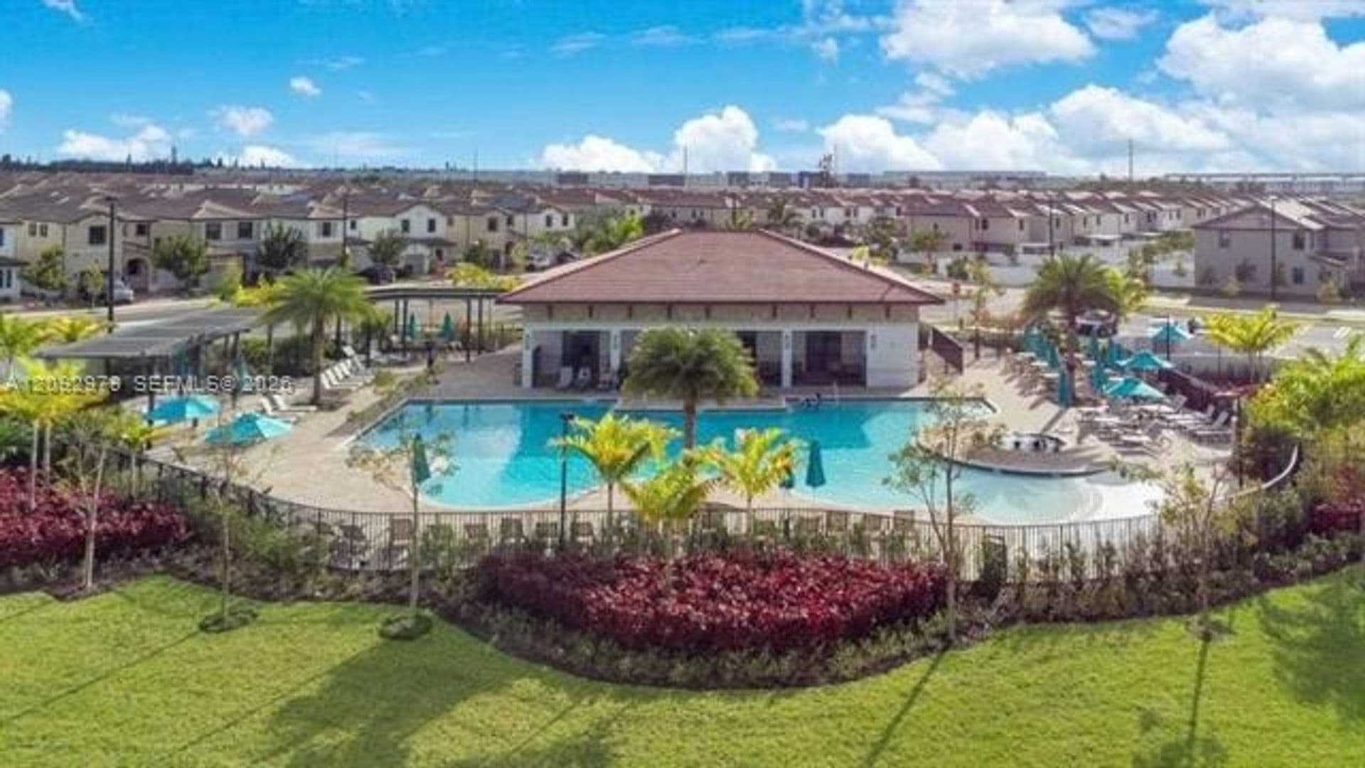 Hialeah Townhome: 11068 W 33rd Ct th 11068