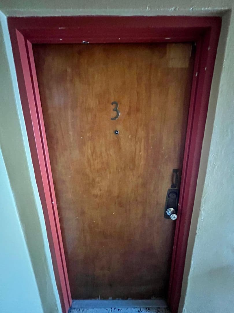 Miami Apartment: 1912 sw 2nd st apt 4