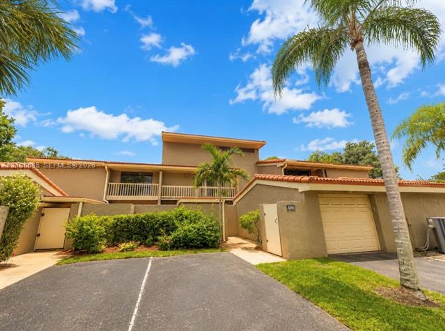 Hollywood Townhome: 406 Saint Andrews Rd th 53
