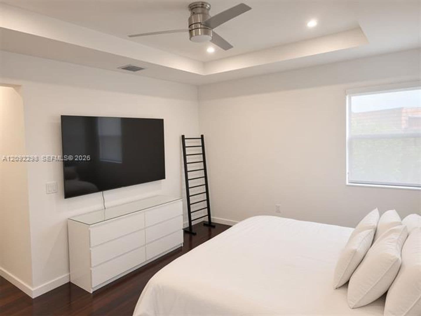 Miami Gardens Townhome: 796 NE 208th Lane th 796