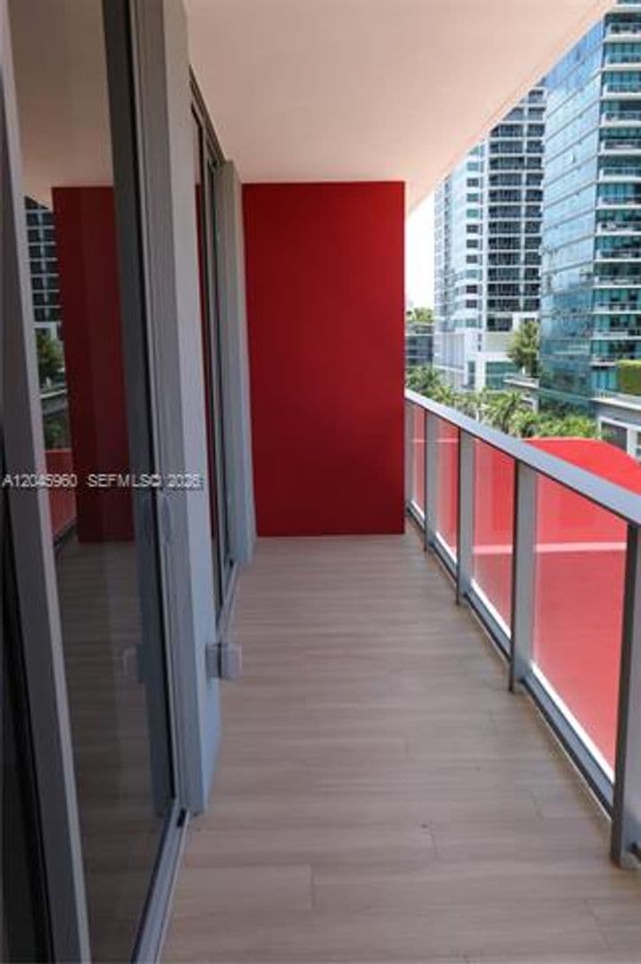 Miami Condo: 90 NE 32nd St cu-706