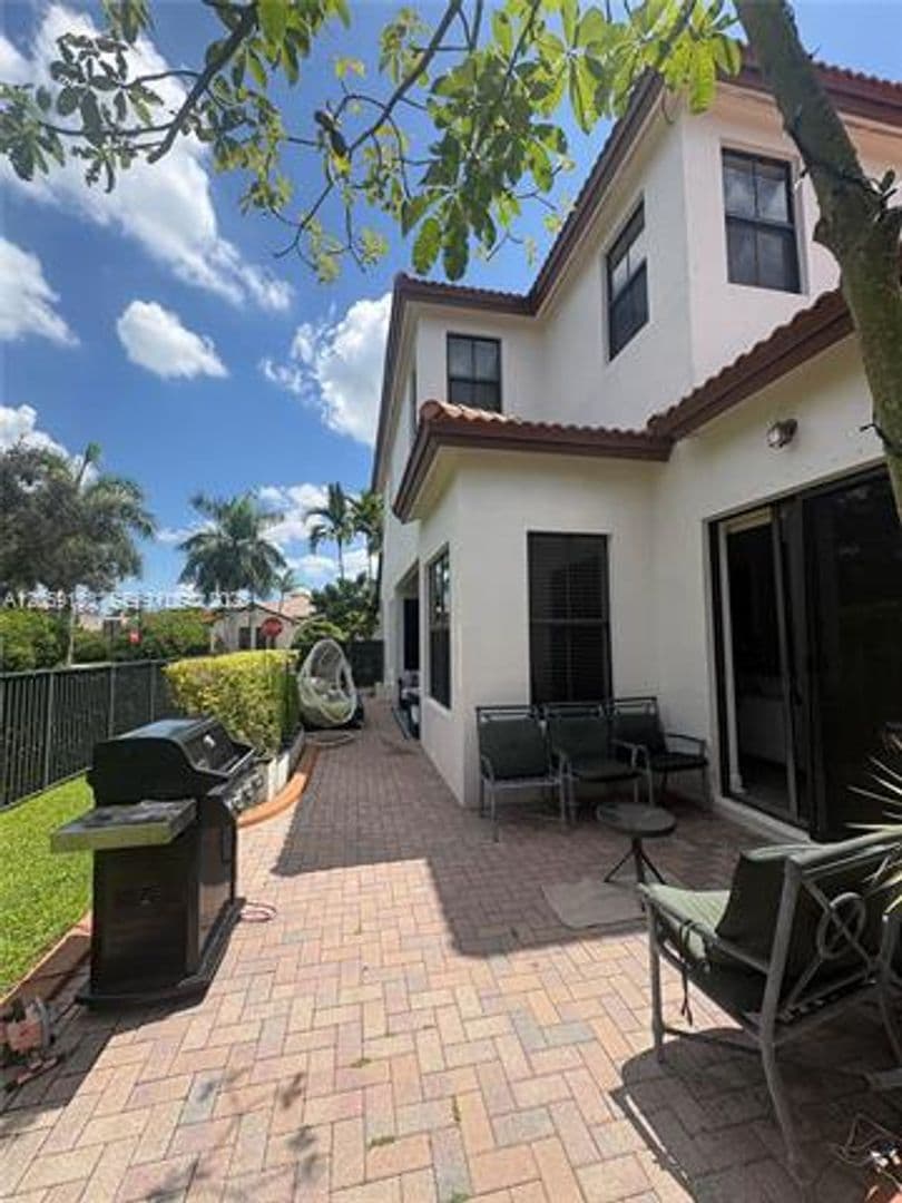 Cooper City Townhome: 8378 NW 39th Ct # 0