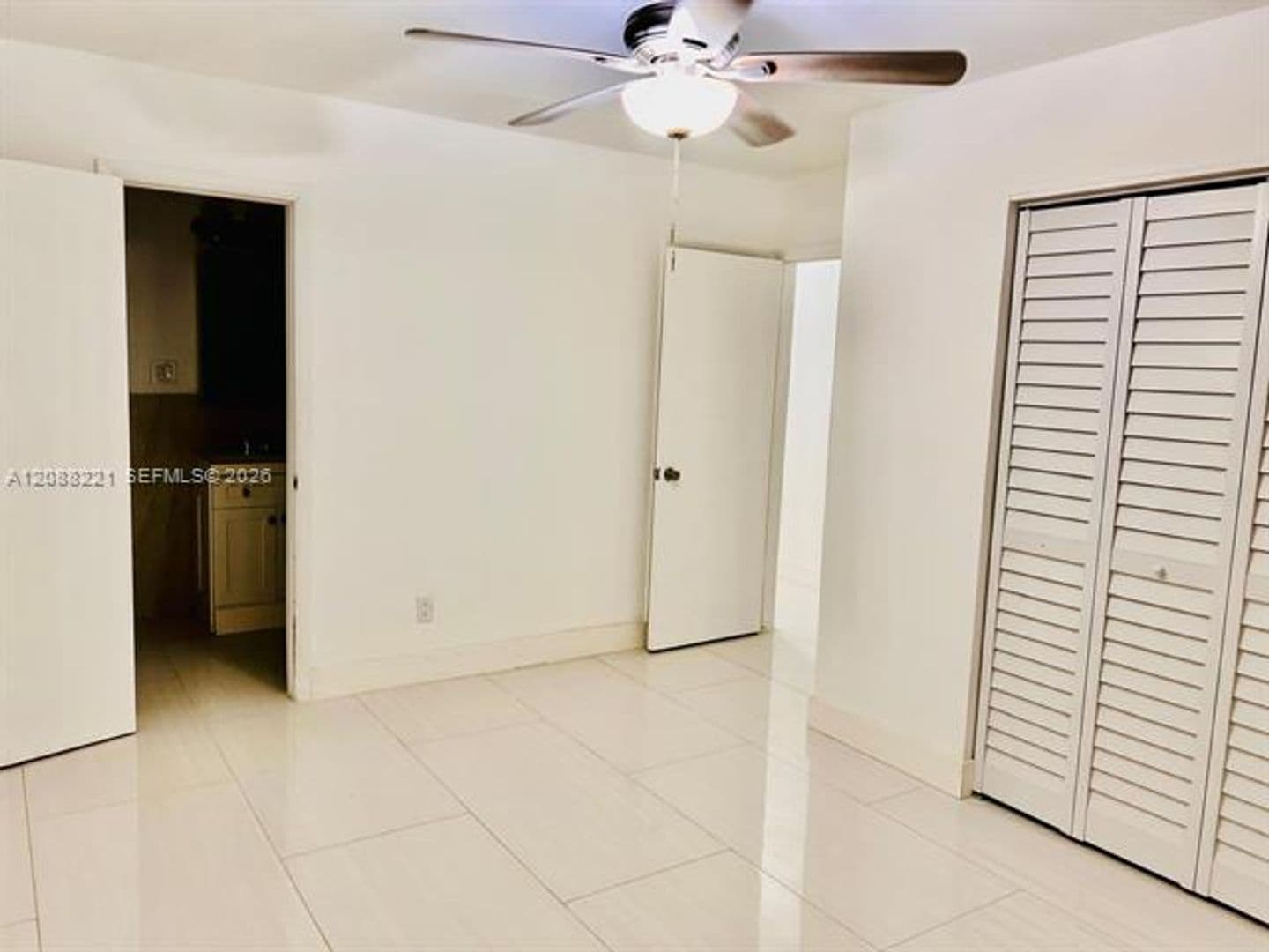 North Miami Beach House: 18320 NE 7th Ct # 18320