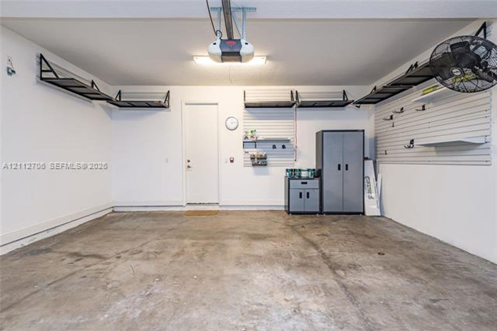 Miami House: 804 NE 191st St # 804