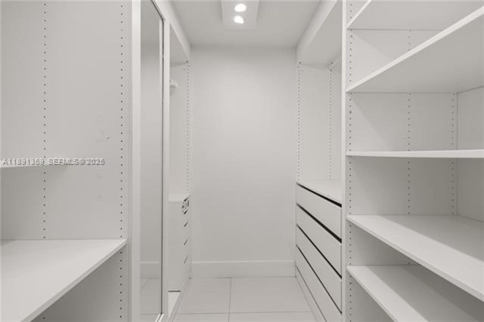 Key Biscayne Condo: 101 Crandon Blvd cu-379
