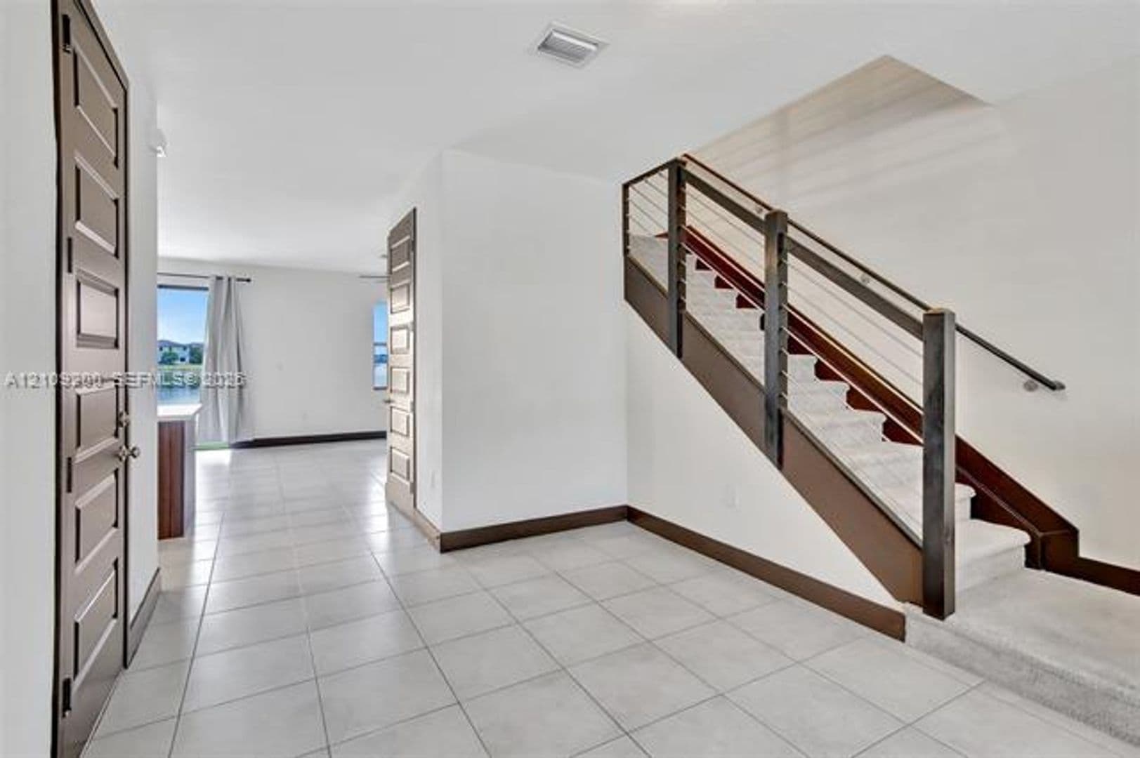 Miami Lakes Townhome: 16011 NW 91st Ct th 16011