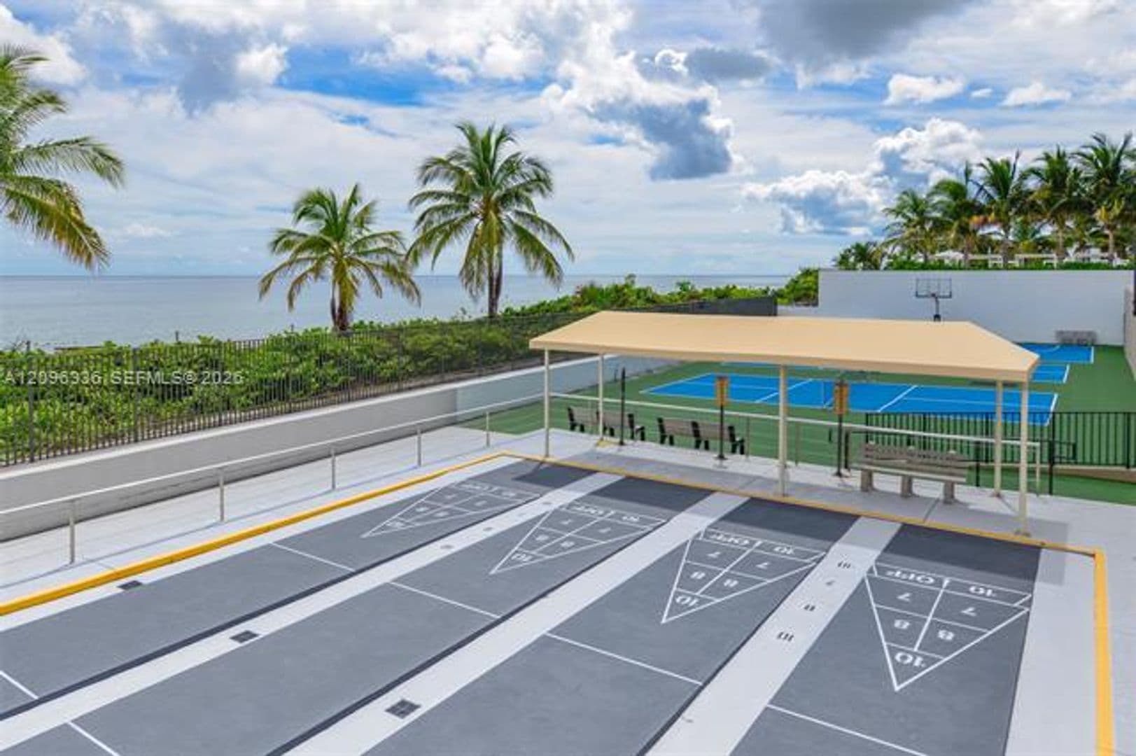 Hallandale Beach Condo: 1980 S Ocean Dr cu-18D