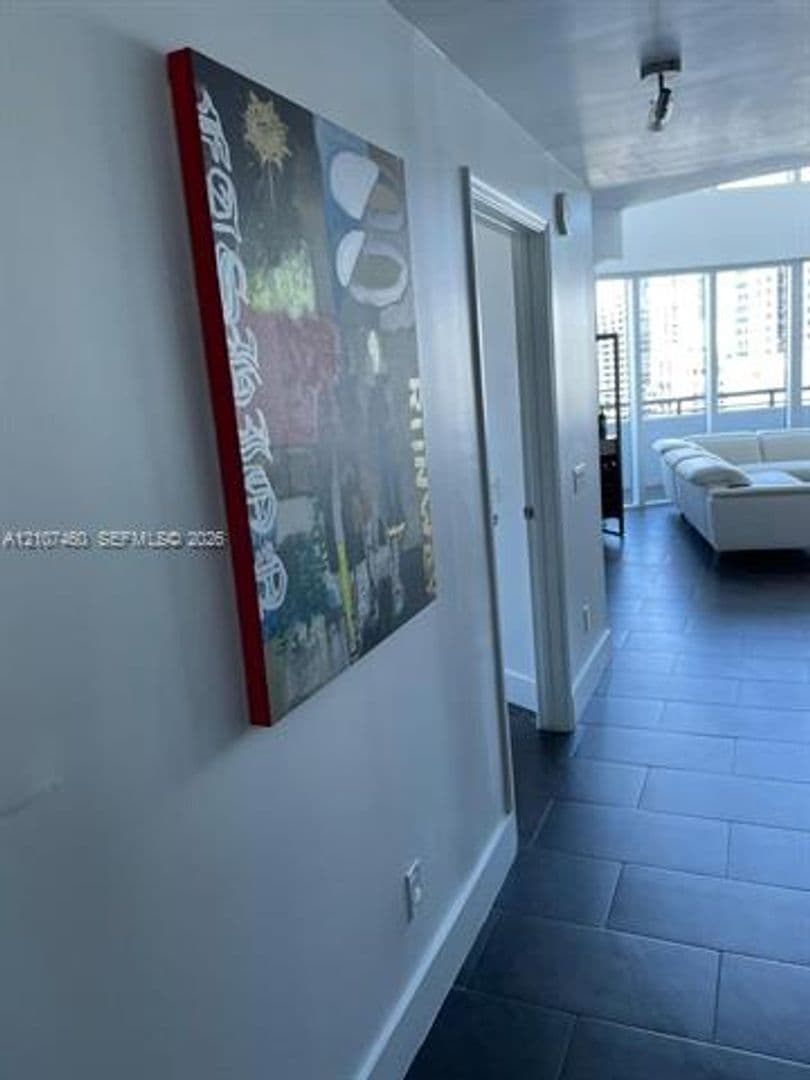 Miami Condo: 60 SW 13th St cu-3426