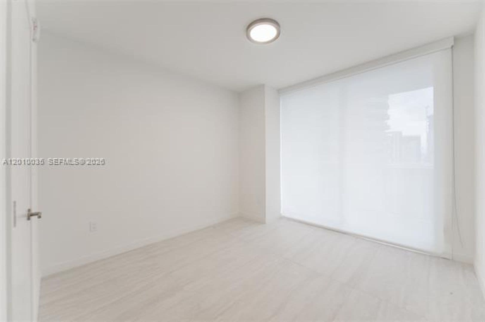 Miami Condo: 77 SE 5 Street cu-2603