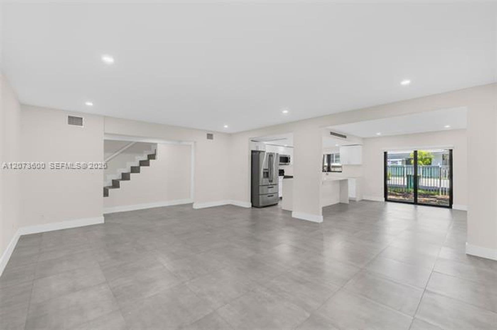 Coral Gables Condo: 345 Sarto Ave cu-1