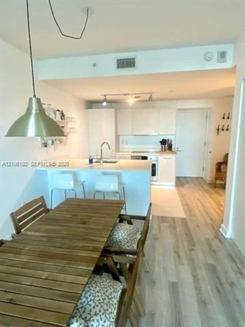Miami Condo: 501 NE 31st St cu-802