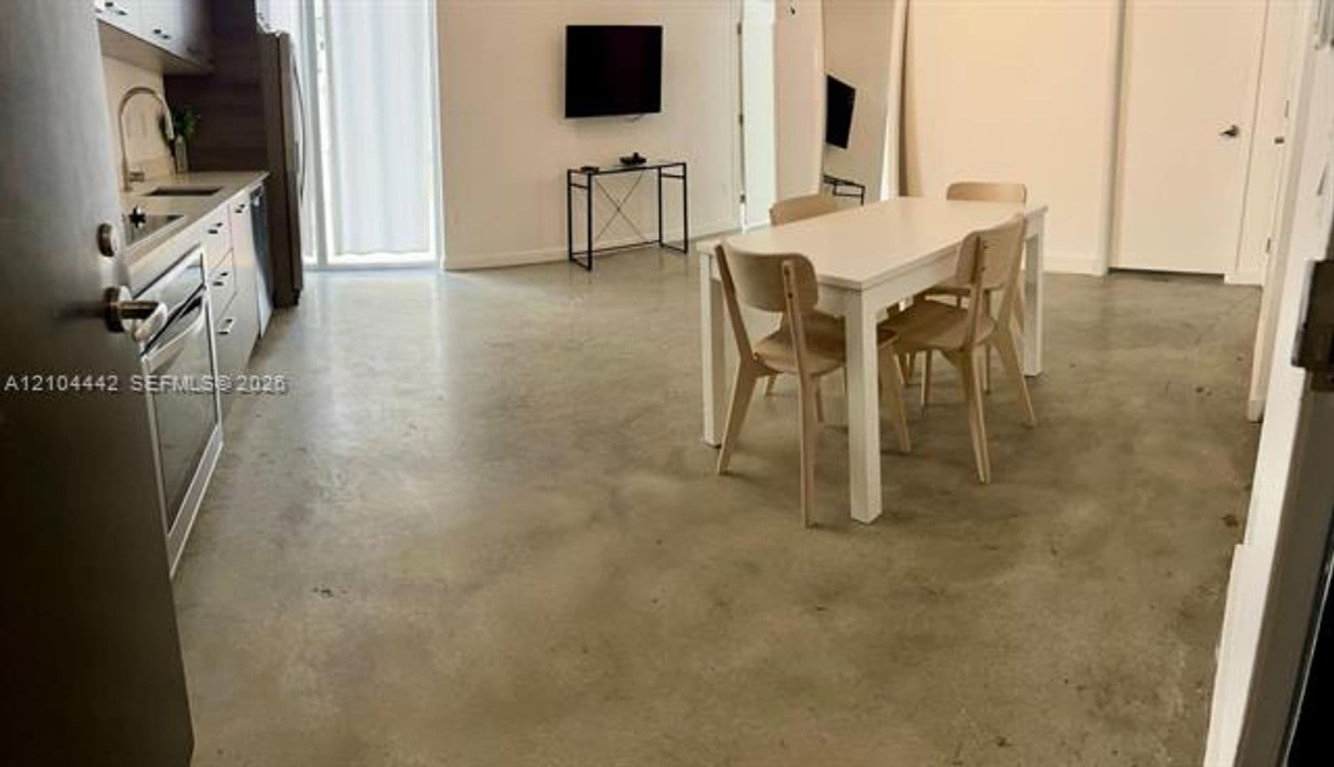 Miami Condo: 151 SE 1 St cu-1002