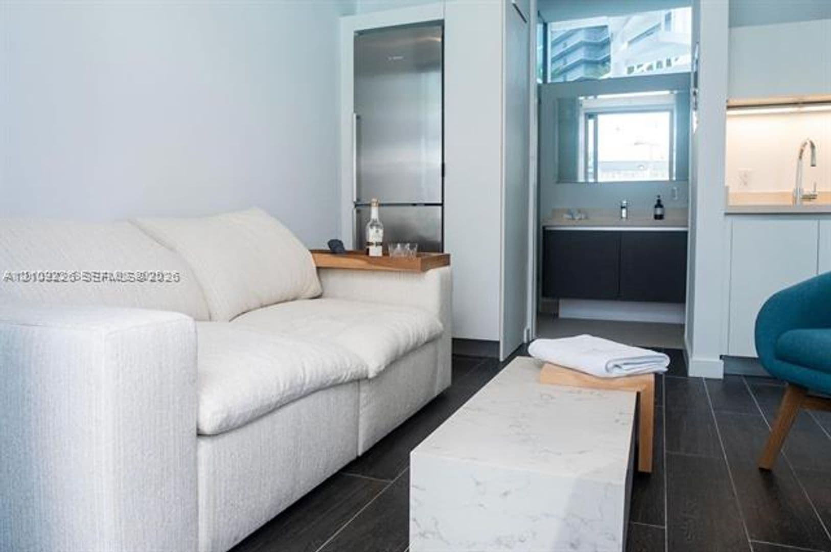 Miami Condo: 851 NE 1st Ave cu-1811