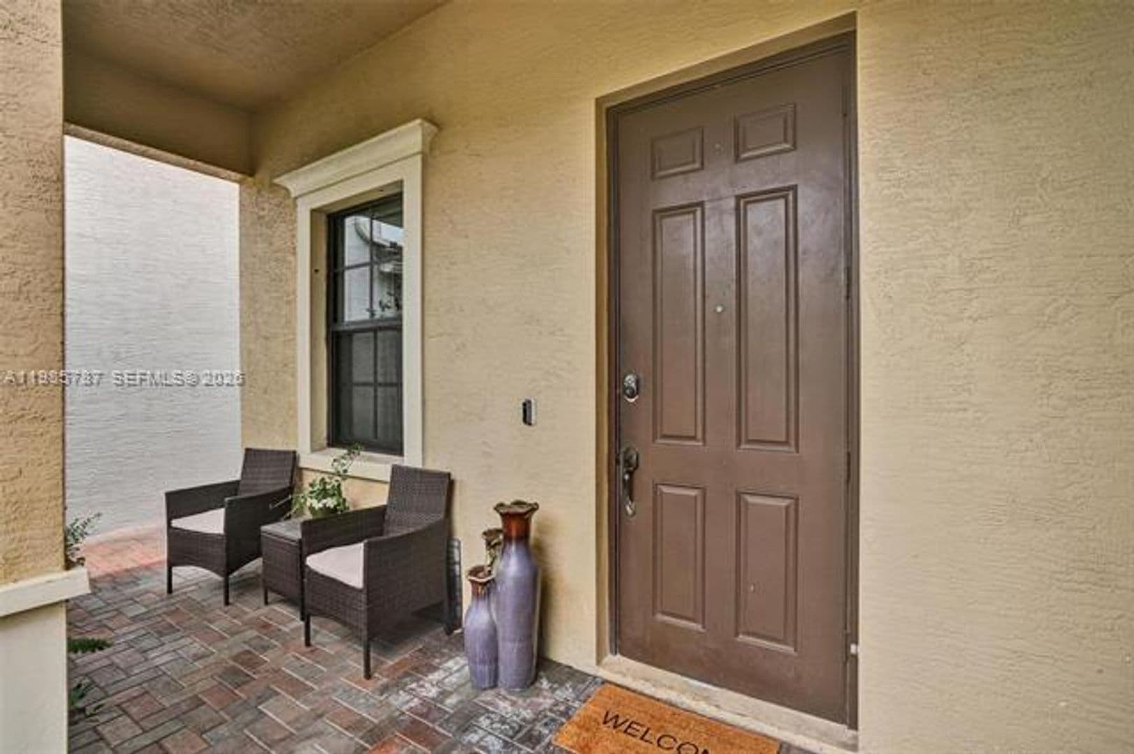 Miami House: 760 NE 193rd Ter # 760