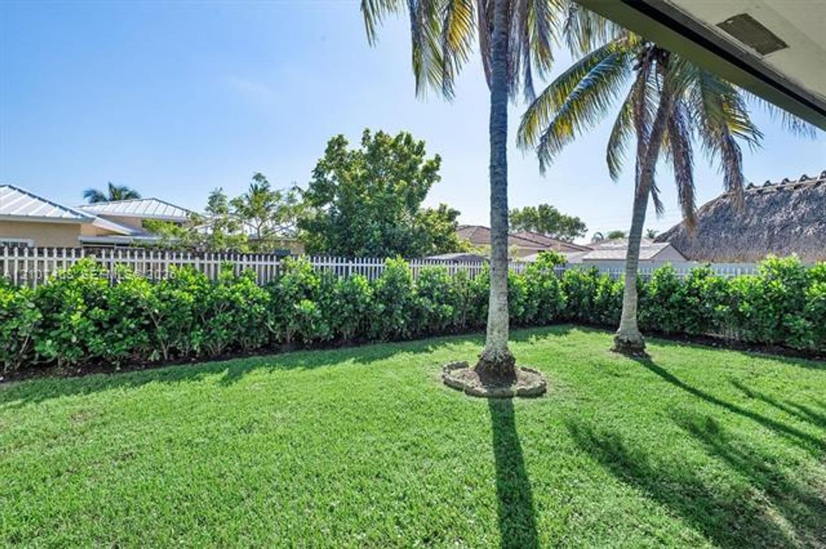 Hialeah House: 7071 W 6th Ave # 7071