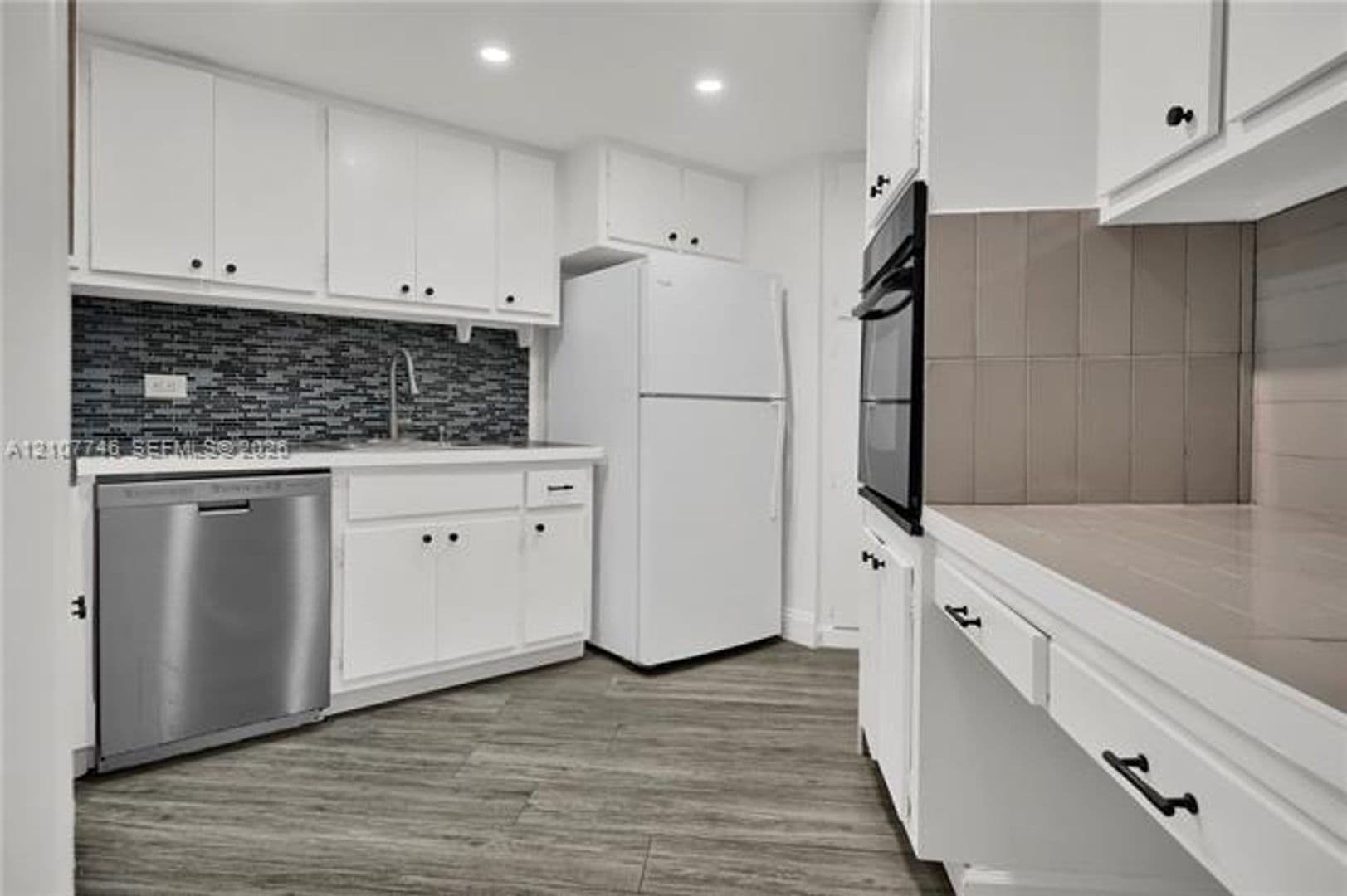 Miami Condo: 905 Brickell Bay Dr cu-1121