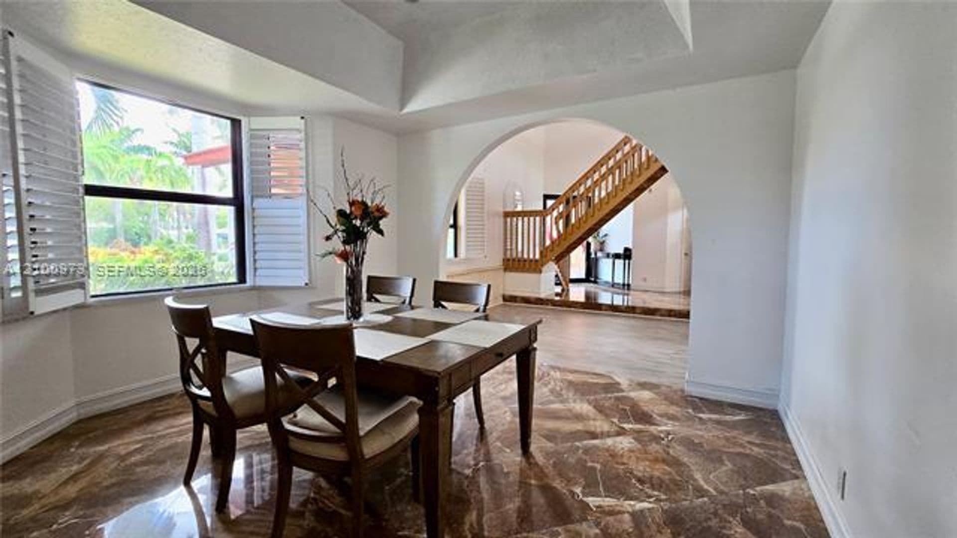 Hollywood House: 741 Tyler St # 741