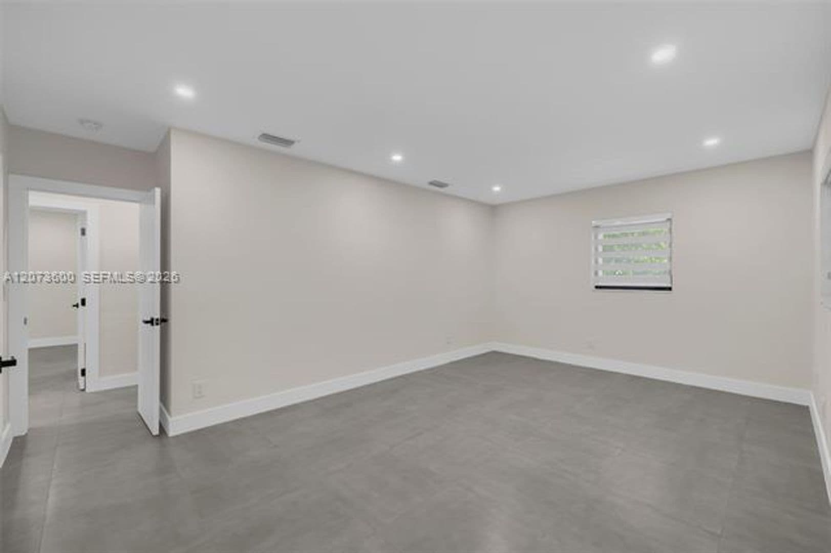 Coral Gables Condo: 345 Sarto Ave cu-1