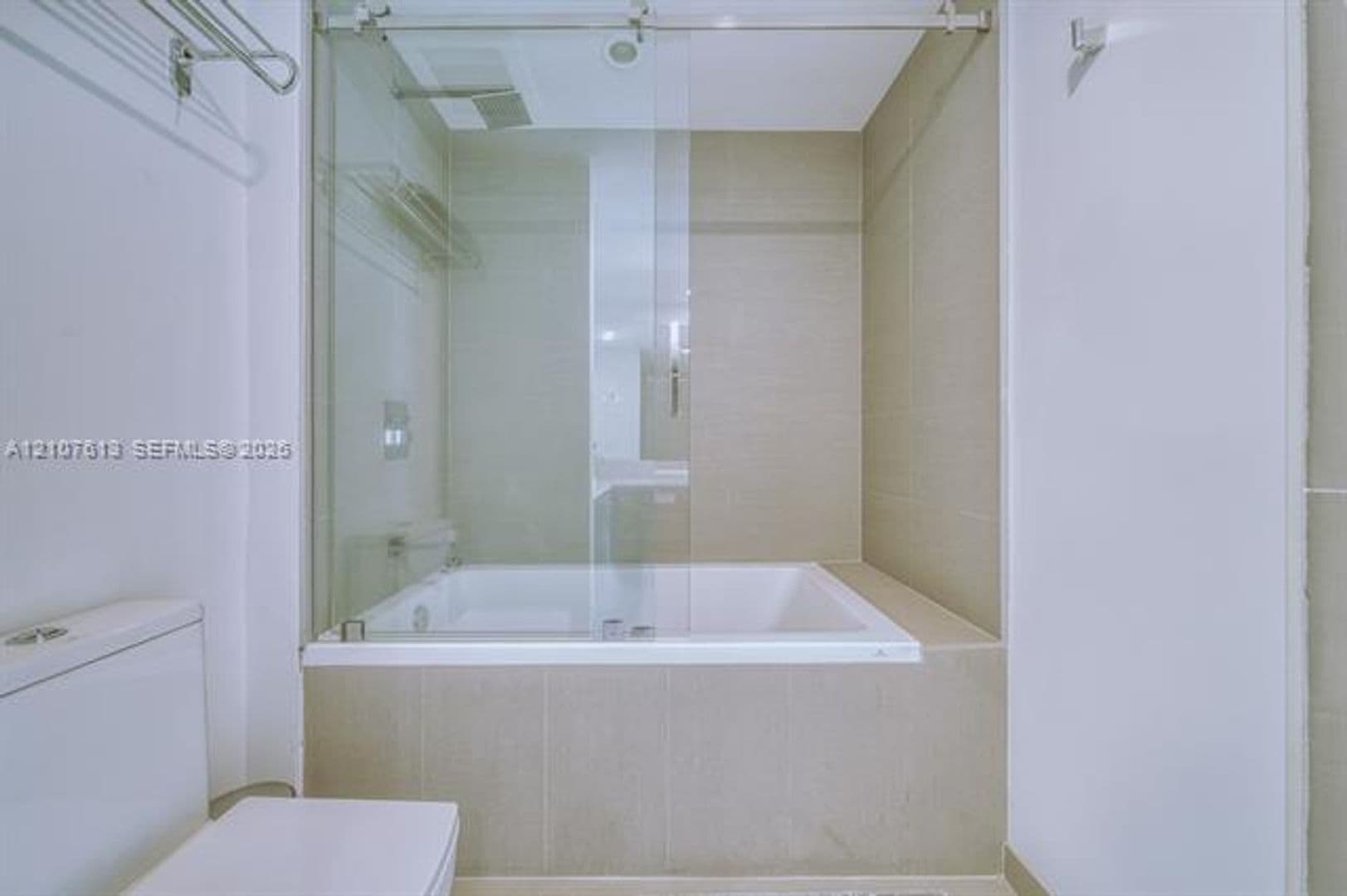 Miami Condo: 1080 Brickell Ave cu-3802