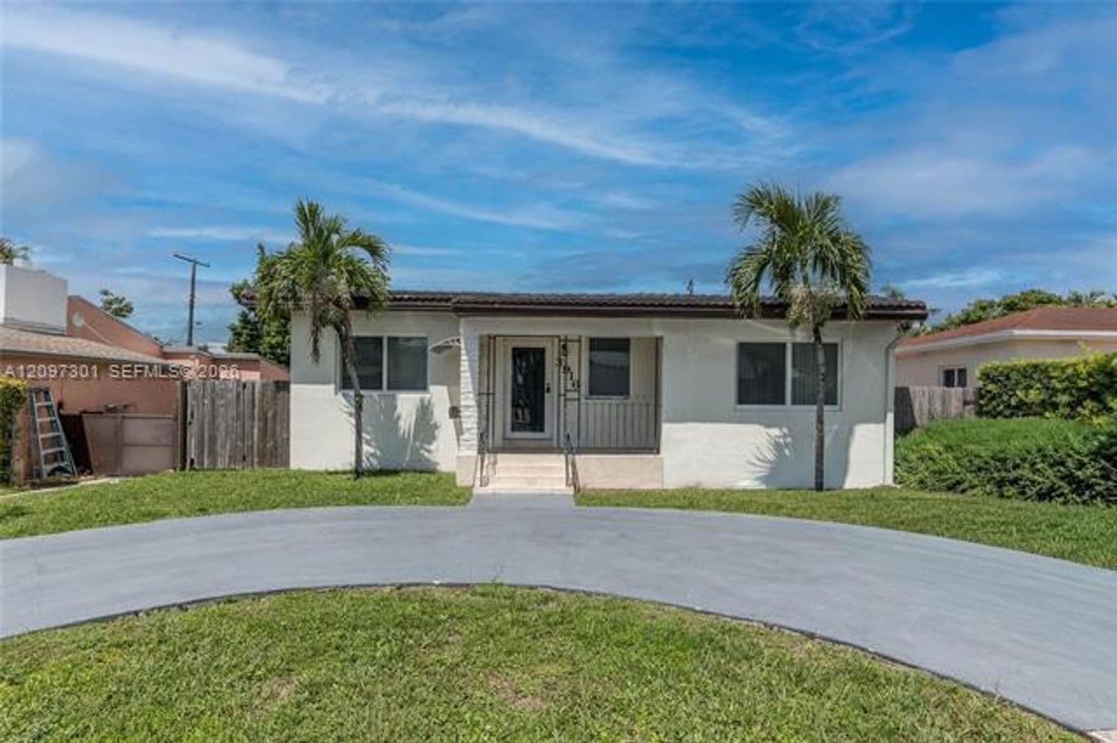 Miami House: 3916 SW 58th Ave # 3916