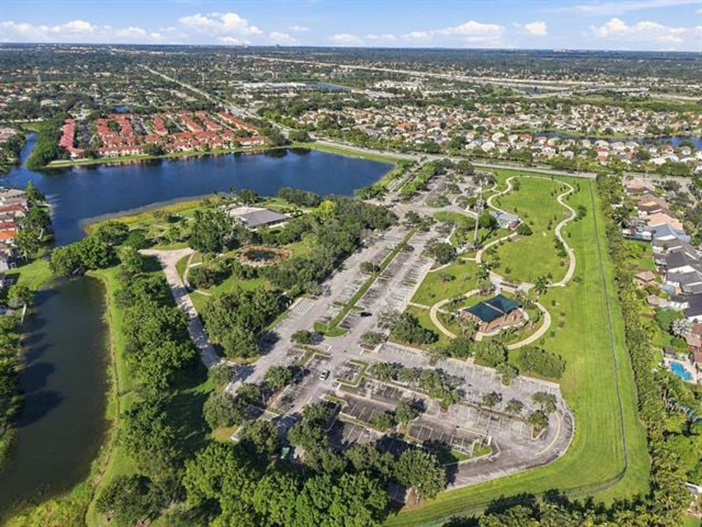Pembroke Pines House: 2271 NW 159th Ave # 2271