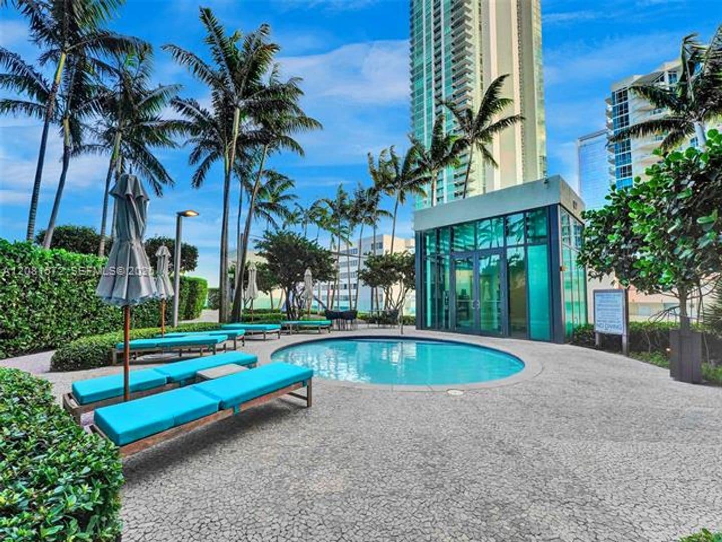 Miami Condo: 650 NE 32nd St cu-3901