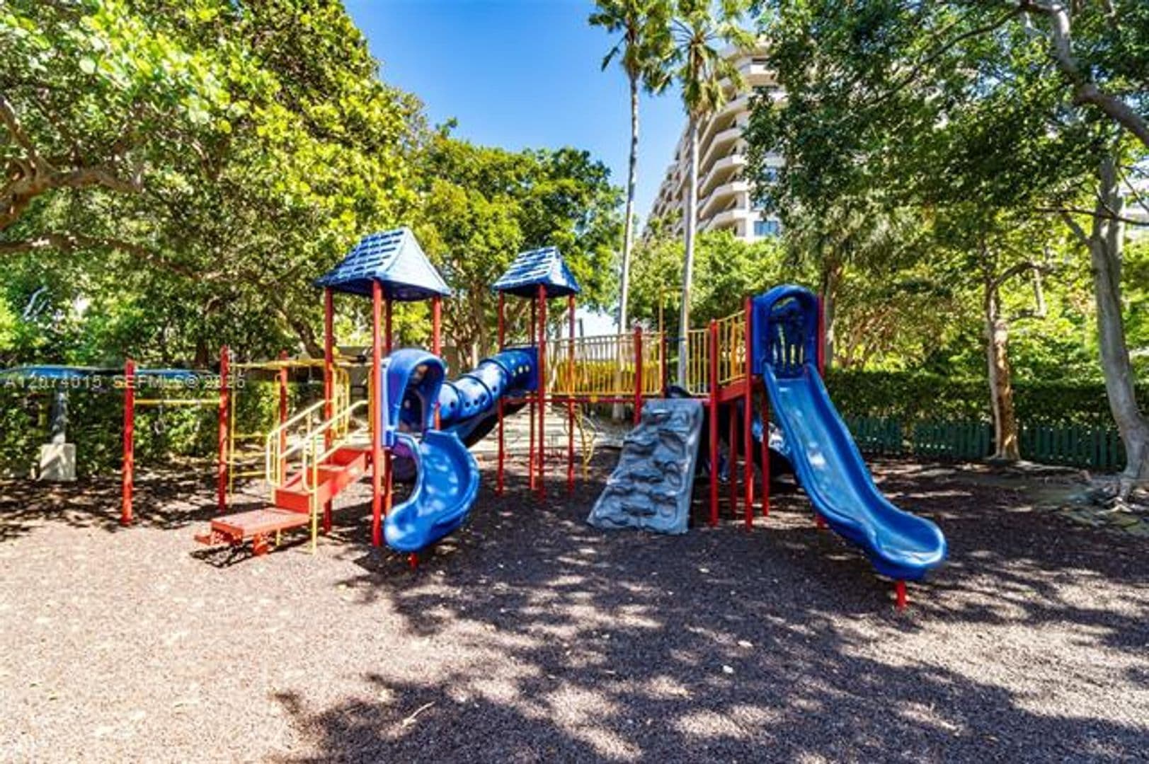 Key Biscayne Condo: 251 Crandon Blvd cu-431