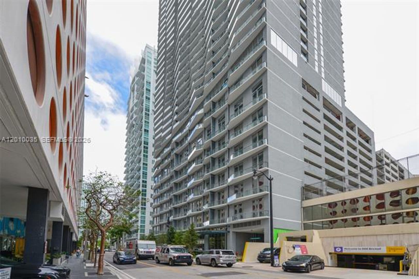 Miami Condo: 77 SE 5 Street cu-2603