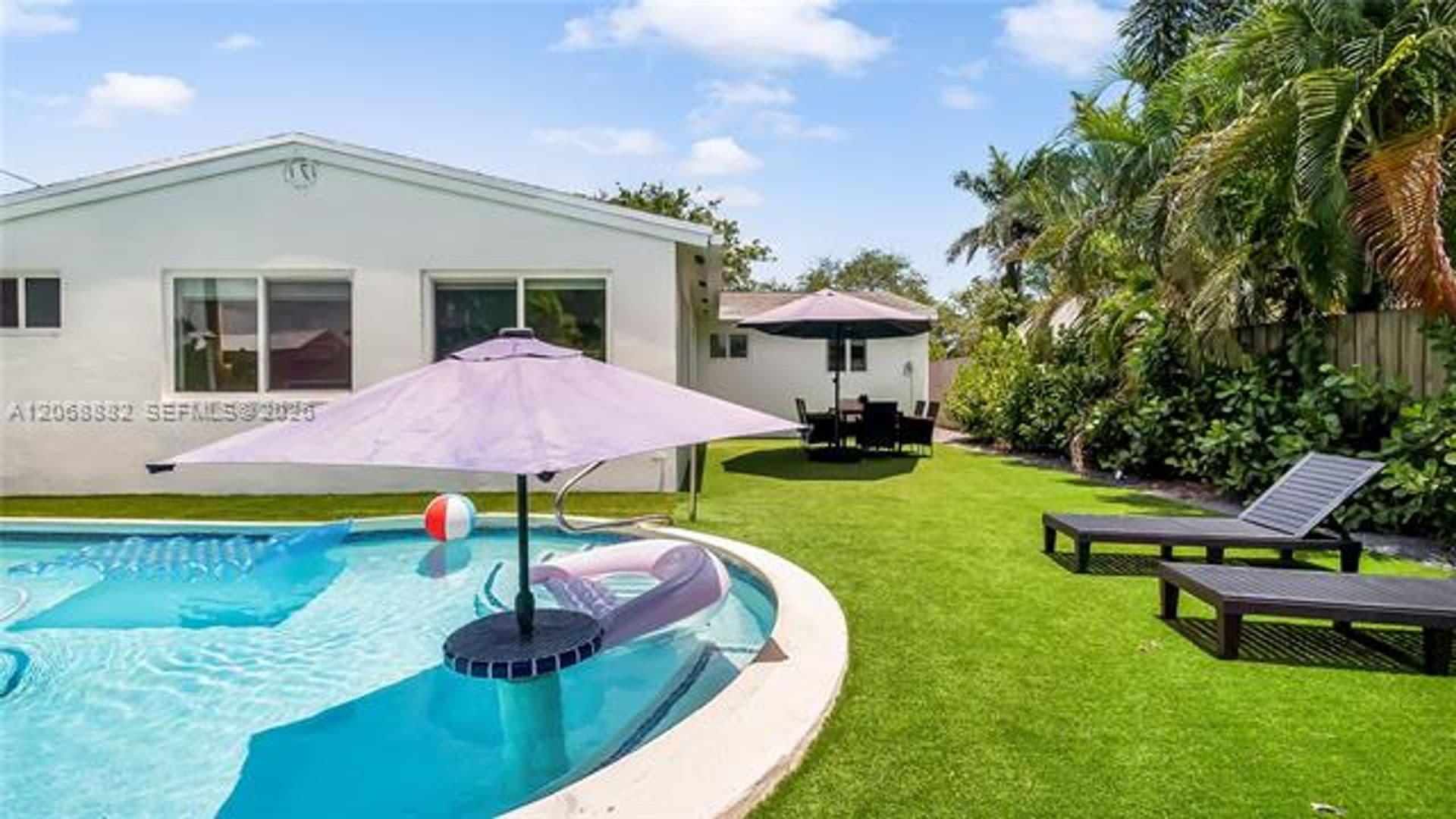 Hollywood House: 1116 N 31st Ave # 1116