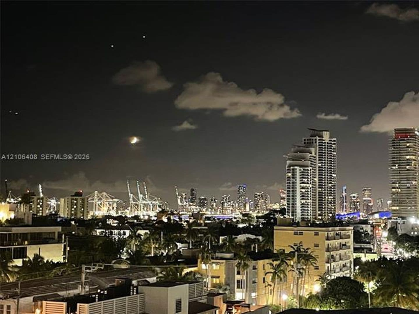 Miami Beach Condo: 401 Ocean Dr cu-801