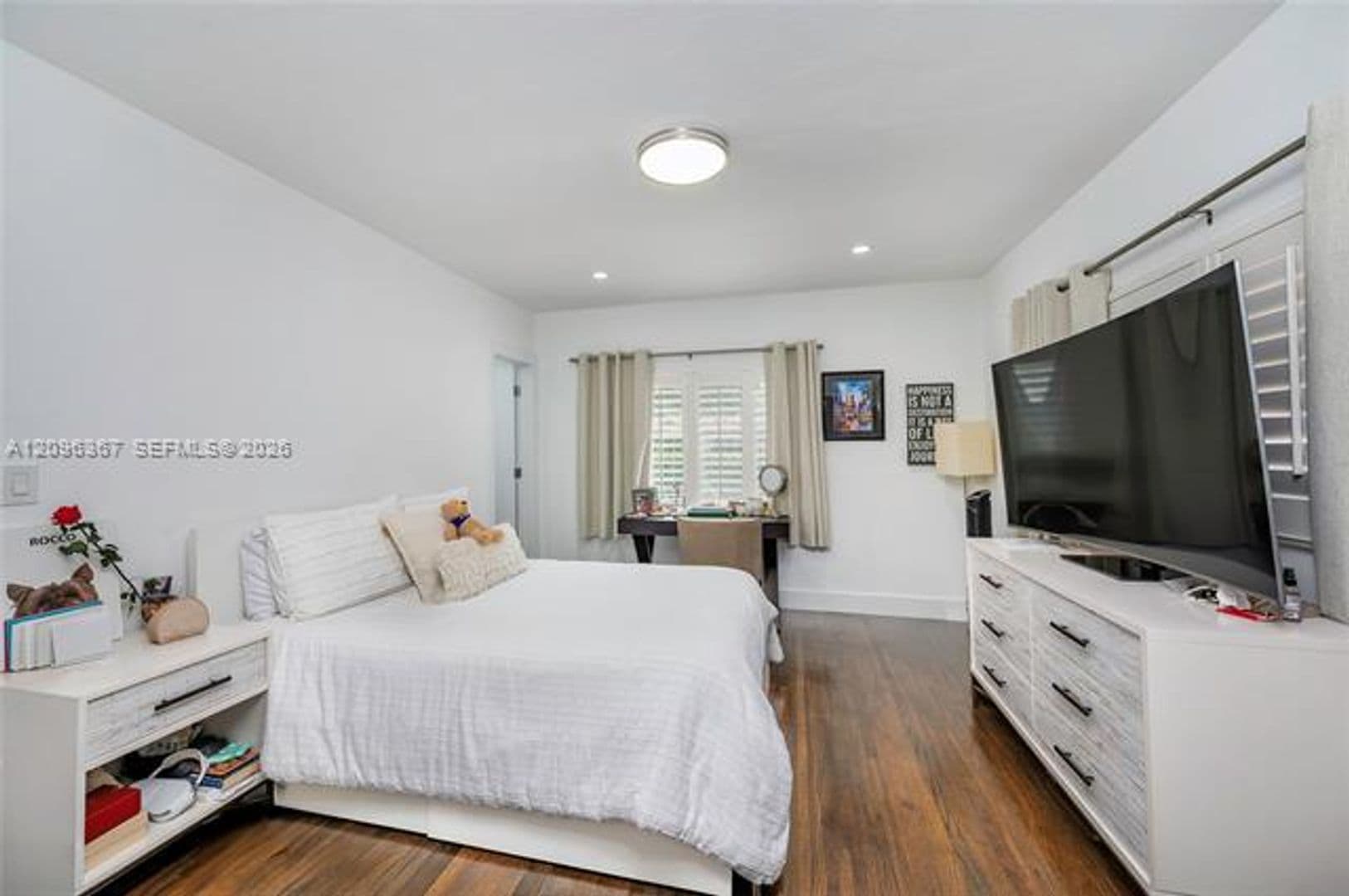 Coral Gables House: 3635 S Le Jeune Rd cu-3635