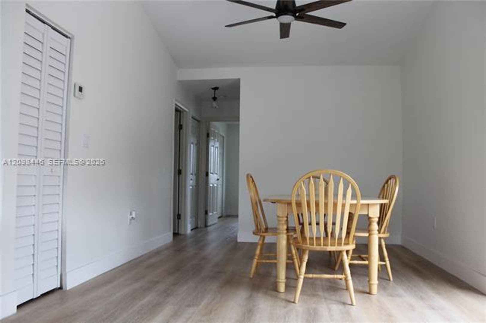 Davie House: 681 Pine Ridge Ter # 0