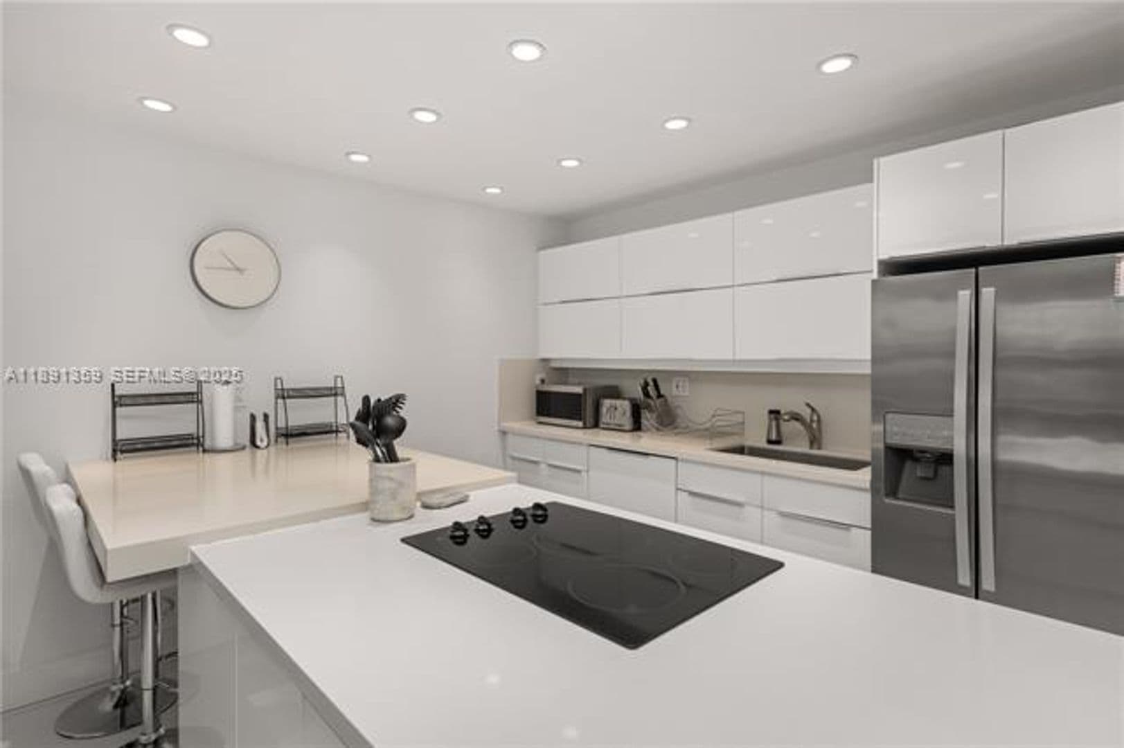 Key Biscayne Condo: 101 Crandon Blvd cu-379