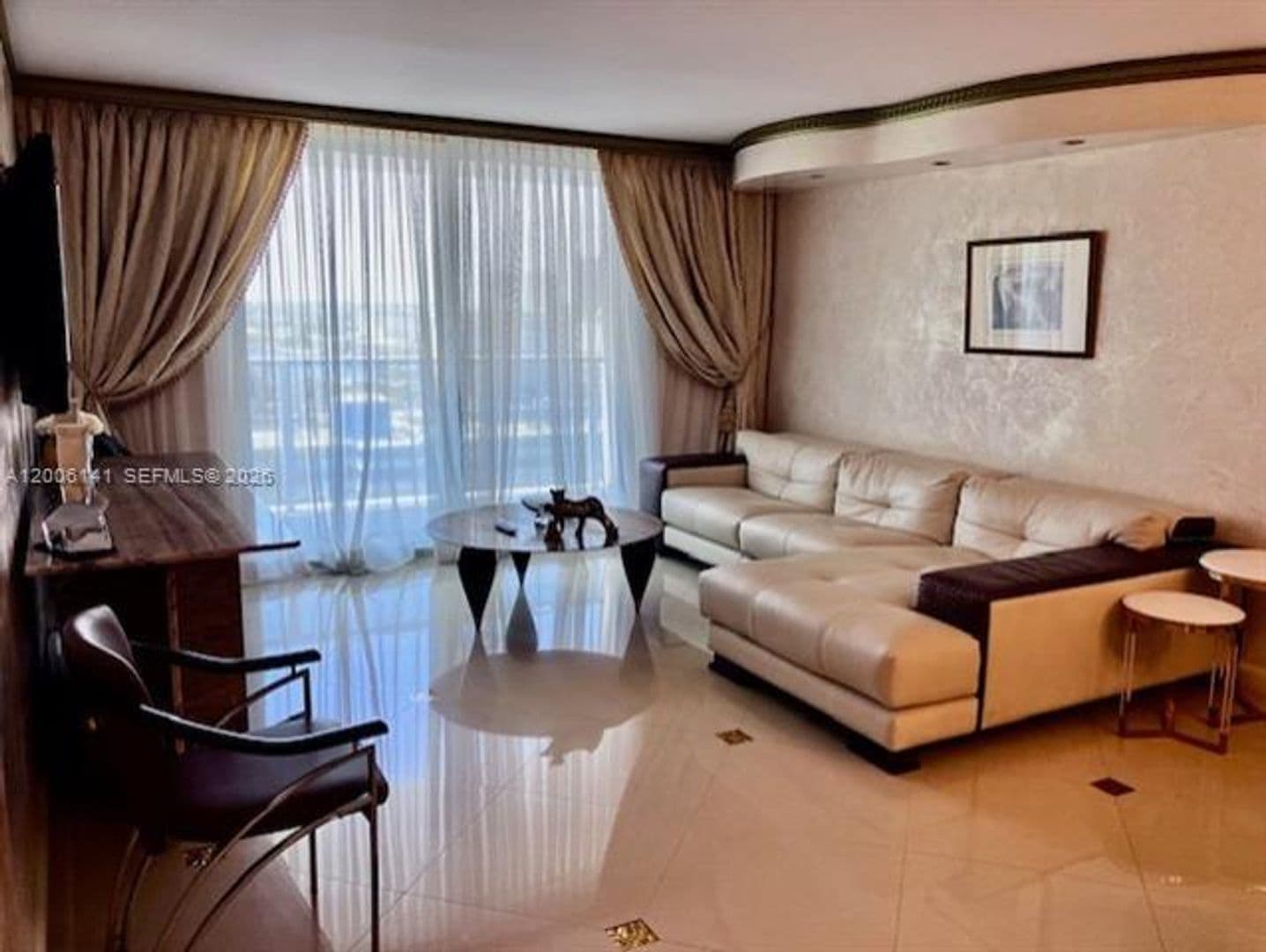 Hallandale Beach Condo: 1904 S Ocean Dr cu-1707