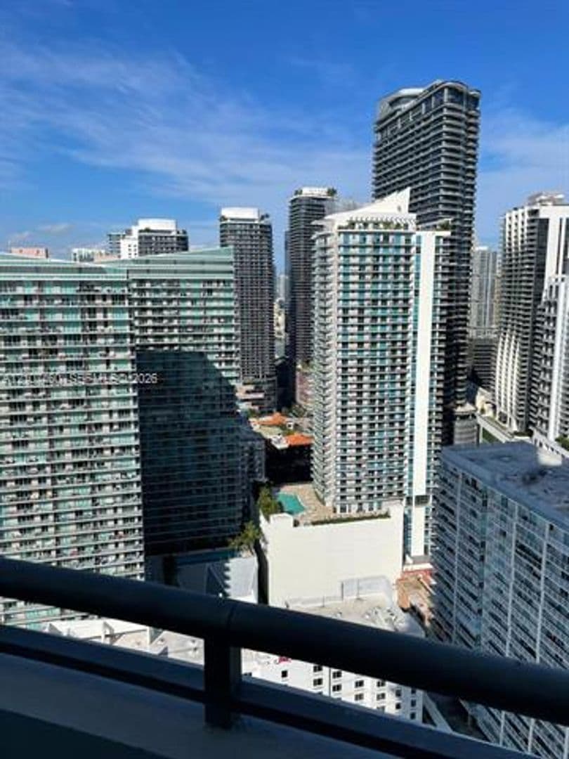 Miami Condo: 60 SW 13th St cu-3426