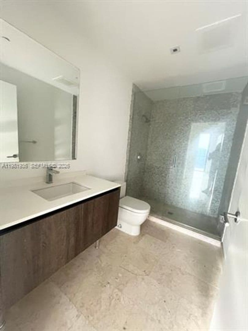 Miami Condo: 68 SE 6th St cu-3510