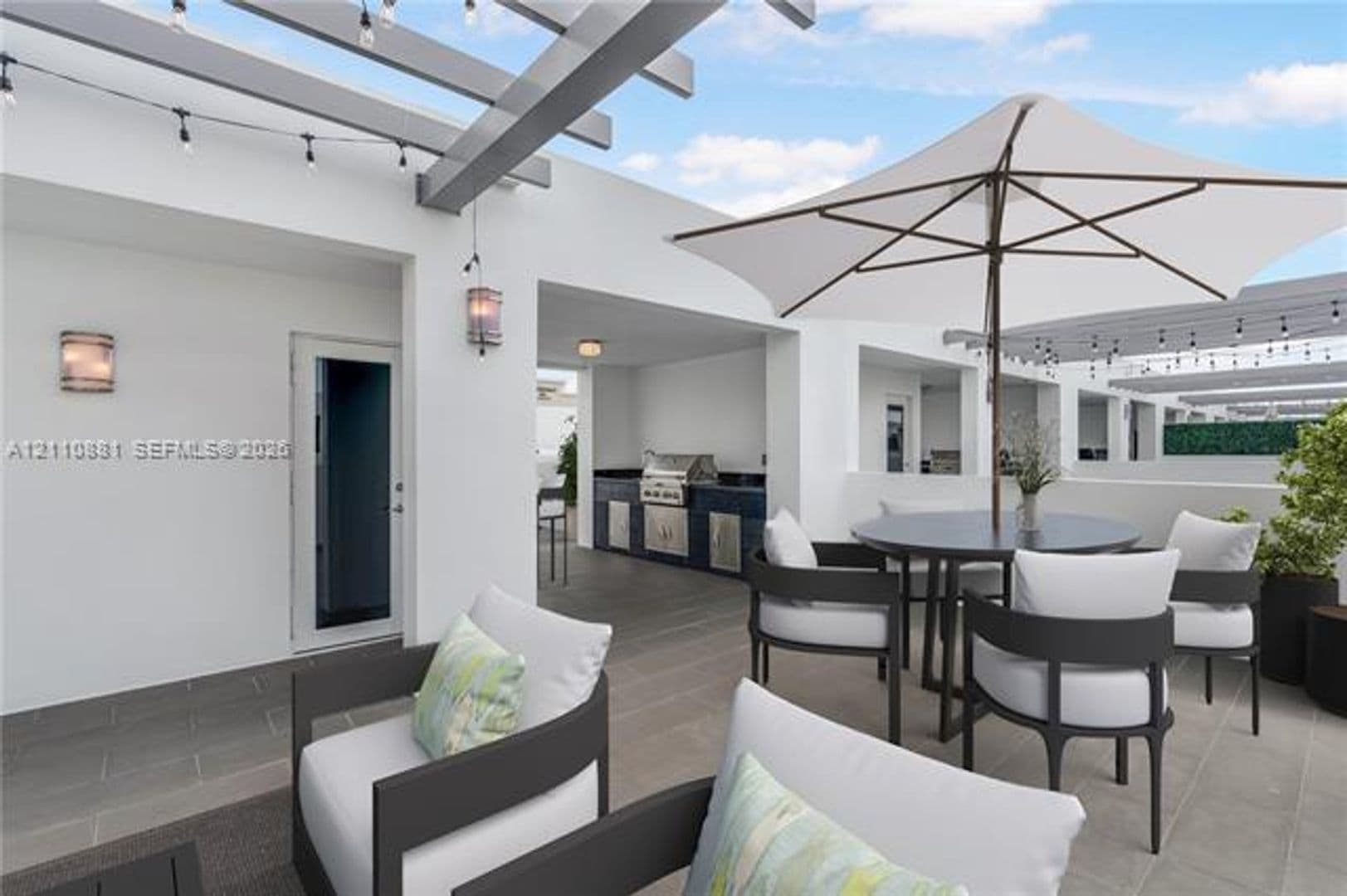 Doral Townhome: 9143 NW 33rd St th 9143