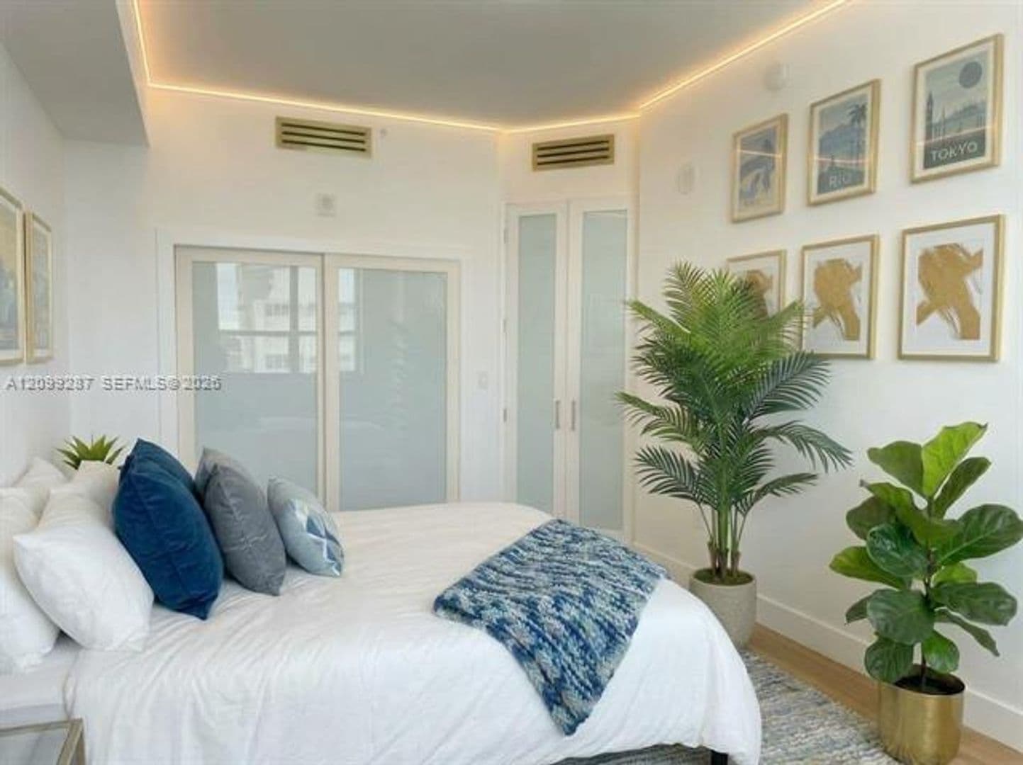 Miami Condo: 234 NE 3rd St cu-2202