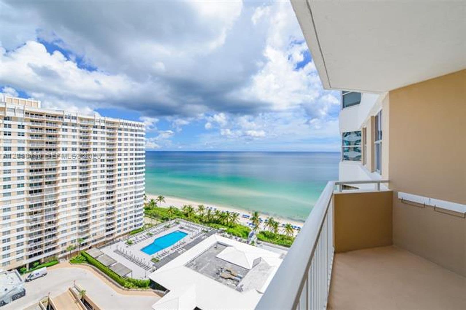 Hallandale Beach Condo: 1980 S Ocean Dr cu-18D