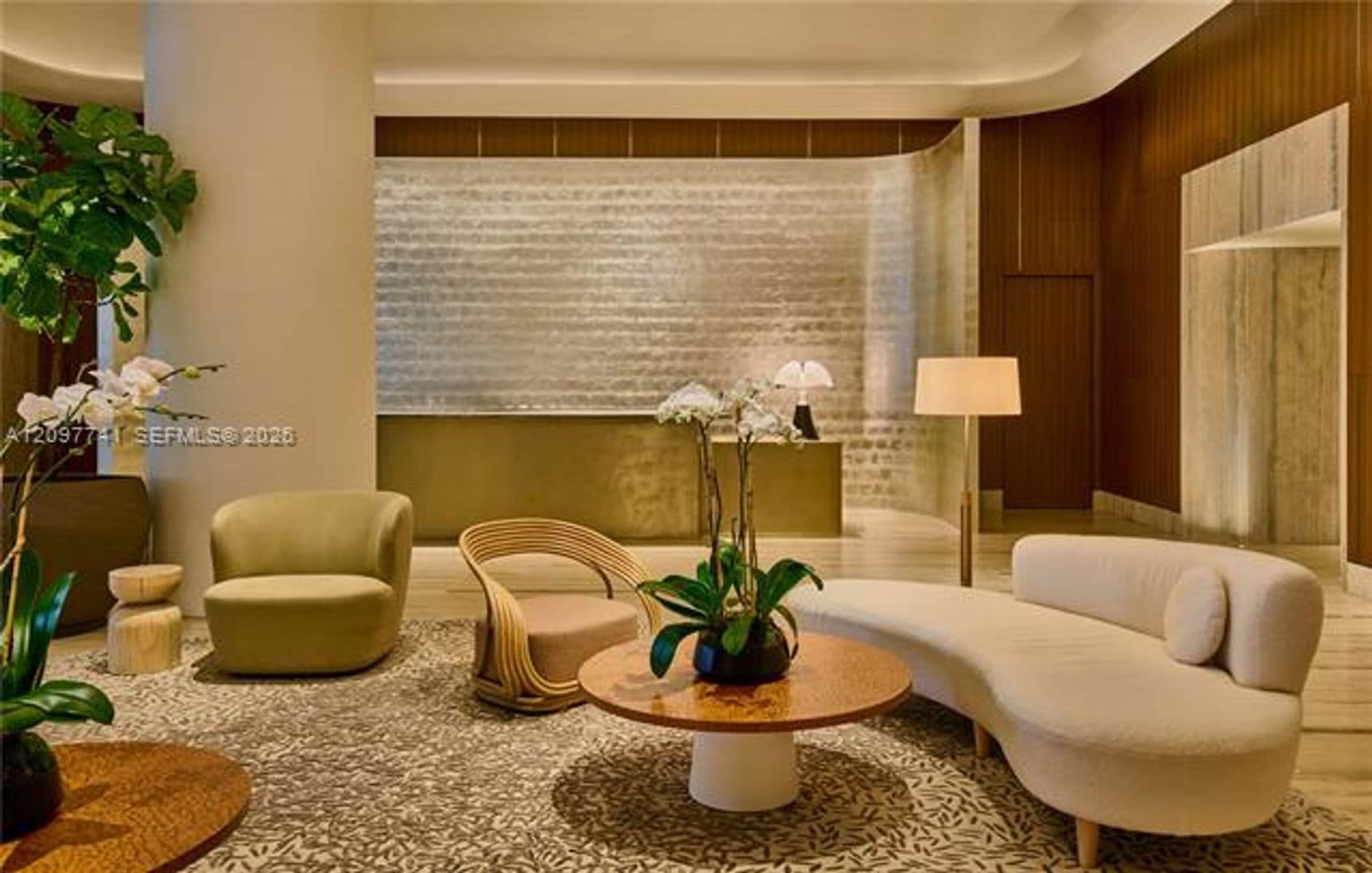 Miami Beach Condo: 500 Alton Rd cu-802