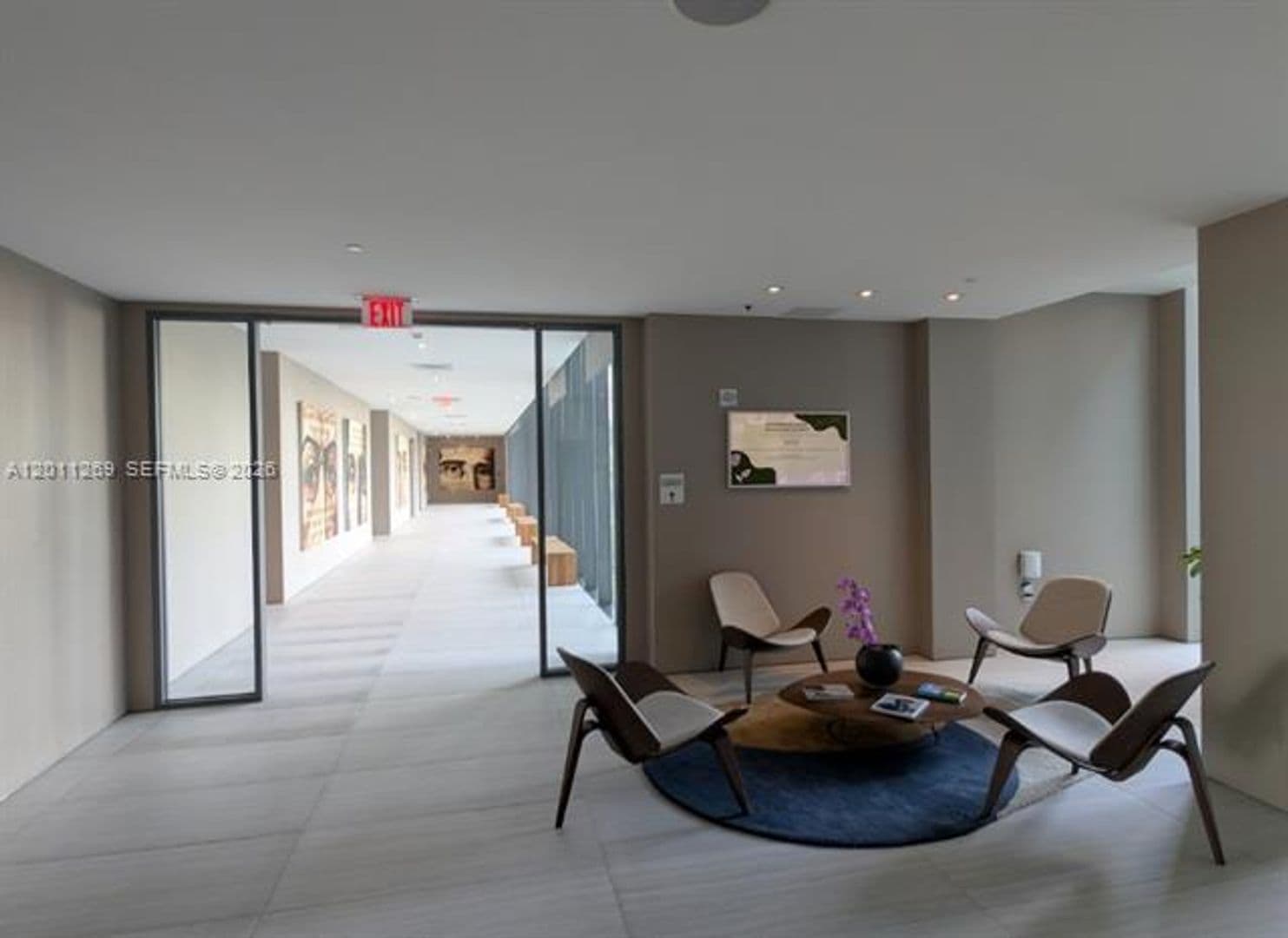 Miami House: 460 NE 28th St cu-3408