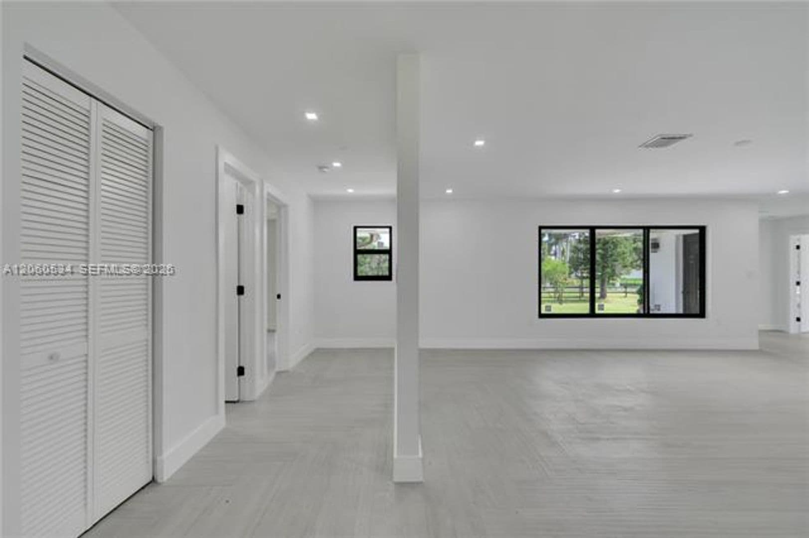 Southwest Ranches House: 17680 SW 54th St # 17680