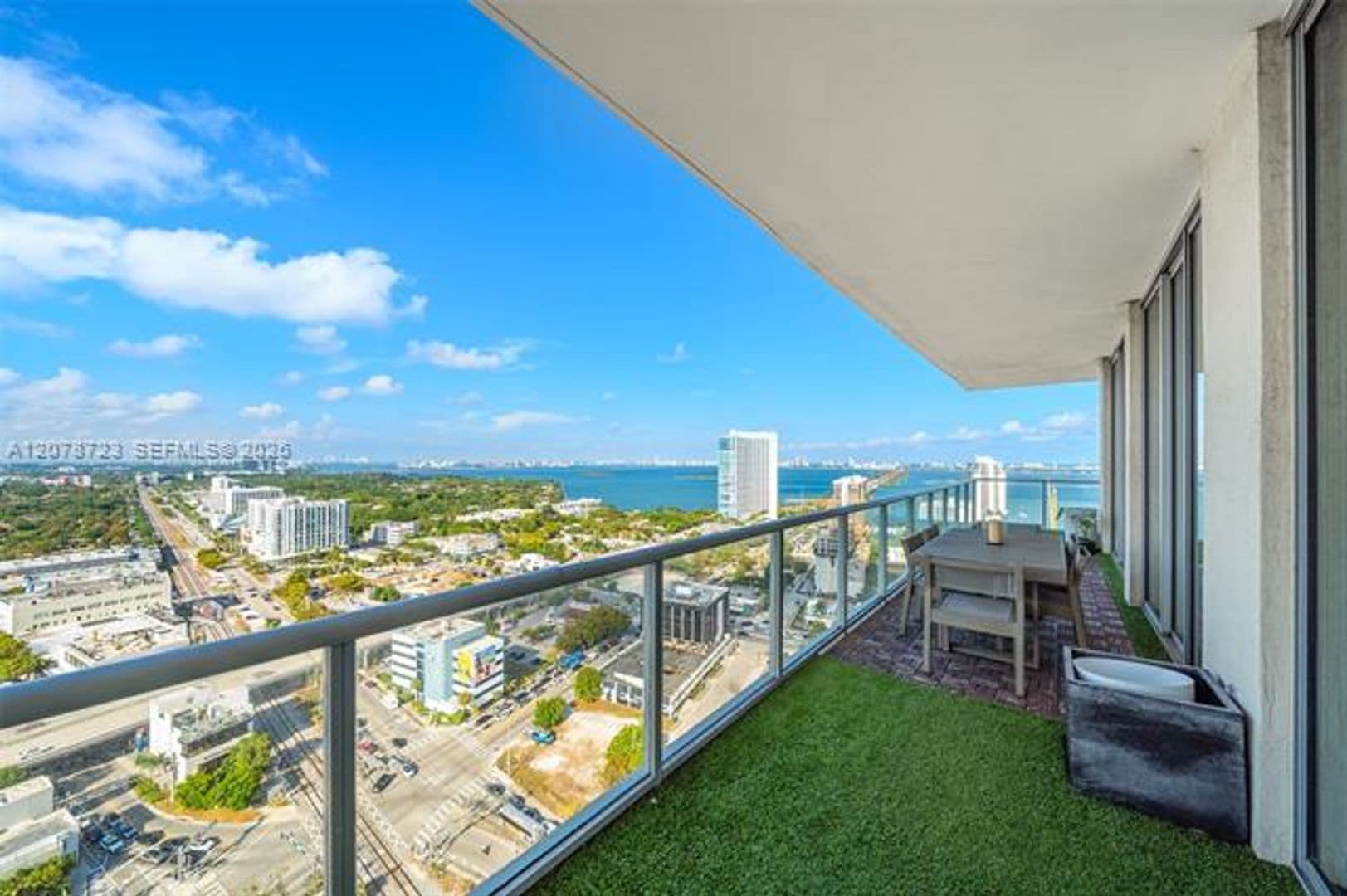 Miami Condo: 3470 E Coast Ave cu-H2601