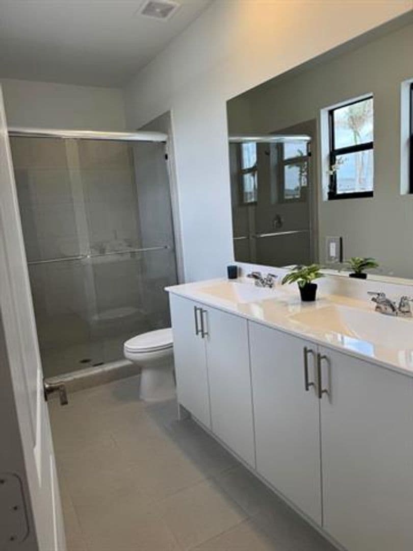 Dania Beach Townhome: 3008 Park Pl th 5838