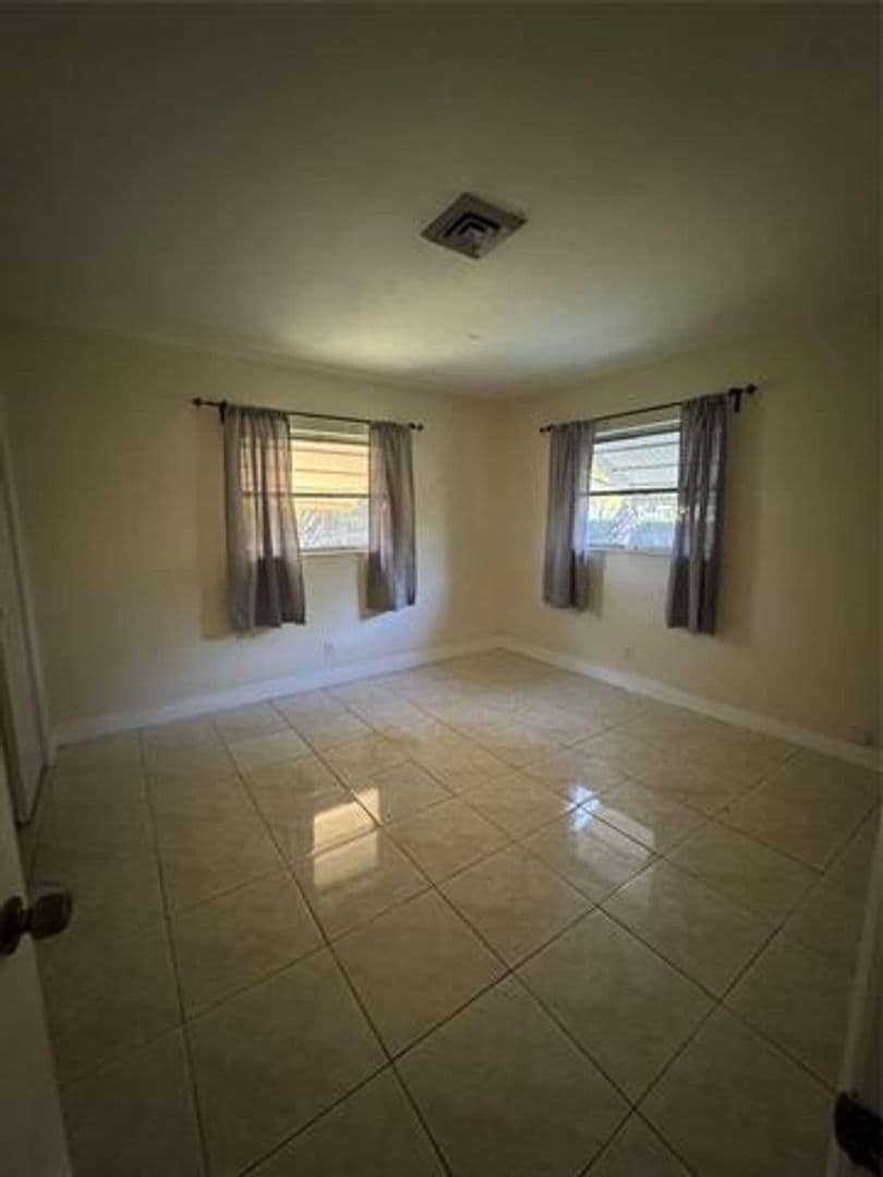 Plantation House: 5691 SW 1st St # 5691
