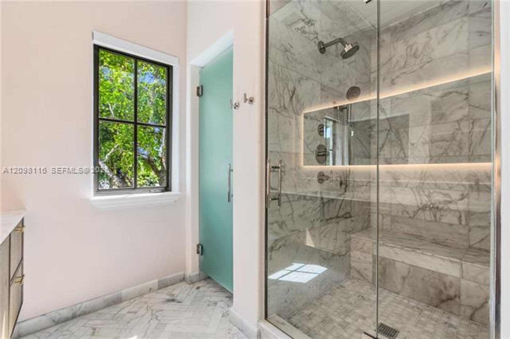 Coral Gables Condo: 555 Santander Ave cu-V4