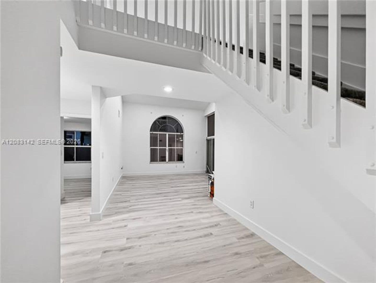 Hollywood House: 3215 N 36th Ave # 3215