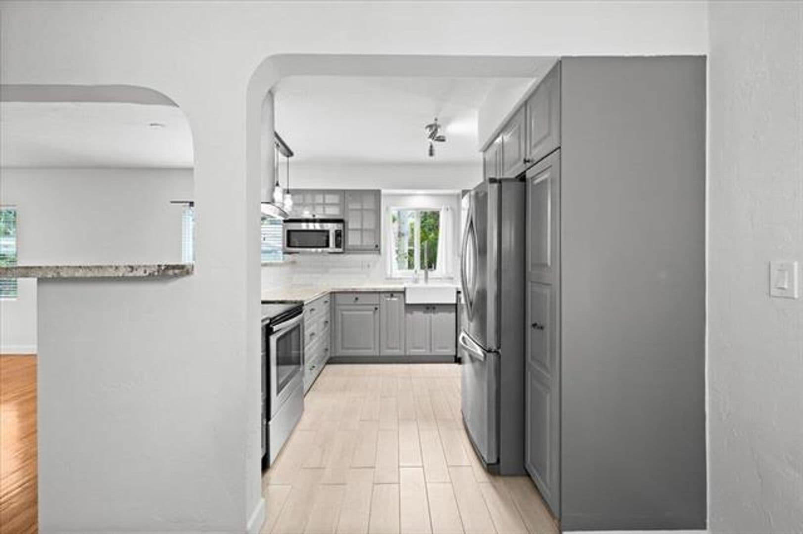 Fort Lauderdale House: 305 NE 14th Ave # 305